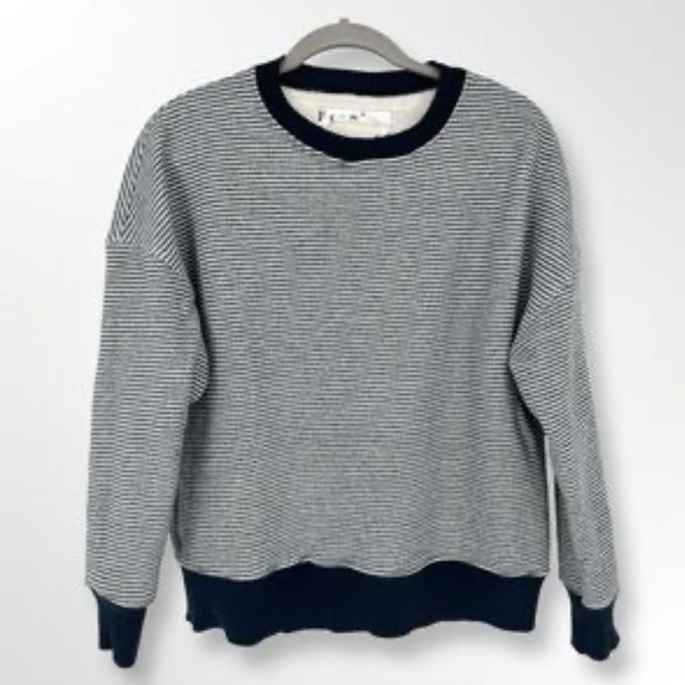 Frank and Eileen Fleece crew neck Striped Black and White Sweater XS